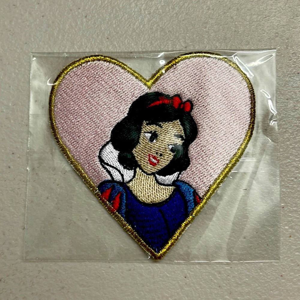 Stoney Clover Lane Snow White Heart Patch
